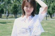 娱乐吃瓜酱服装图片高清,揭秘娱乐吃瓜酱的潮流服装搭配